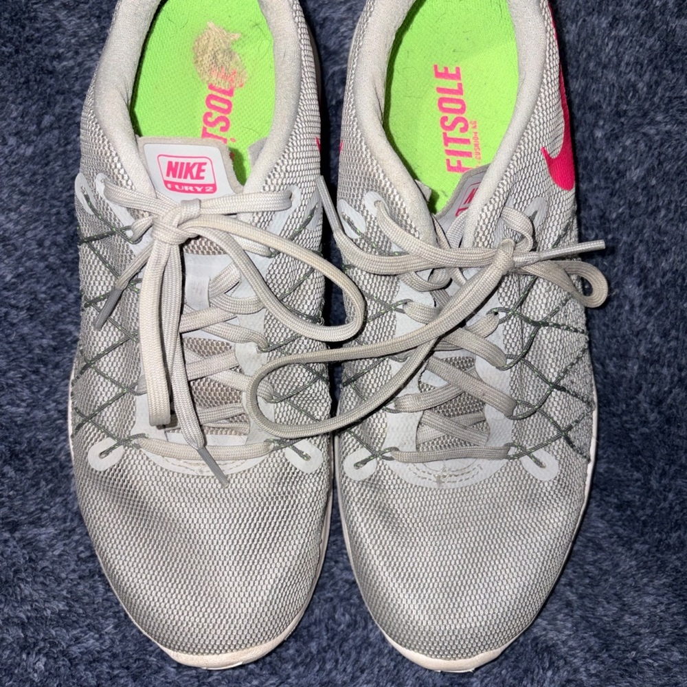Nike Women's Gray and Pink Athletic Shoes - Picture 3 of 5